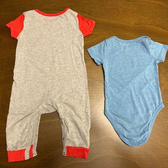 Isaac Mizrahi Loves Sesame Street 12 month Bodysuit Romper Elmo (0238) - Picture 2 of 8